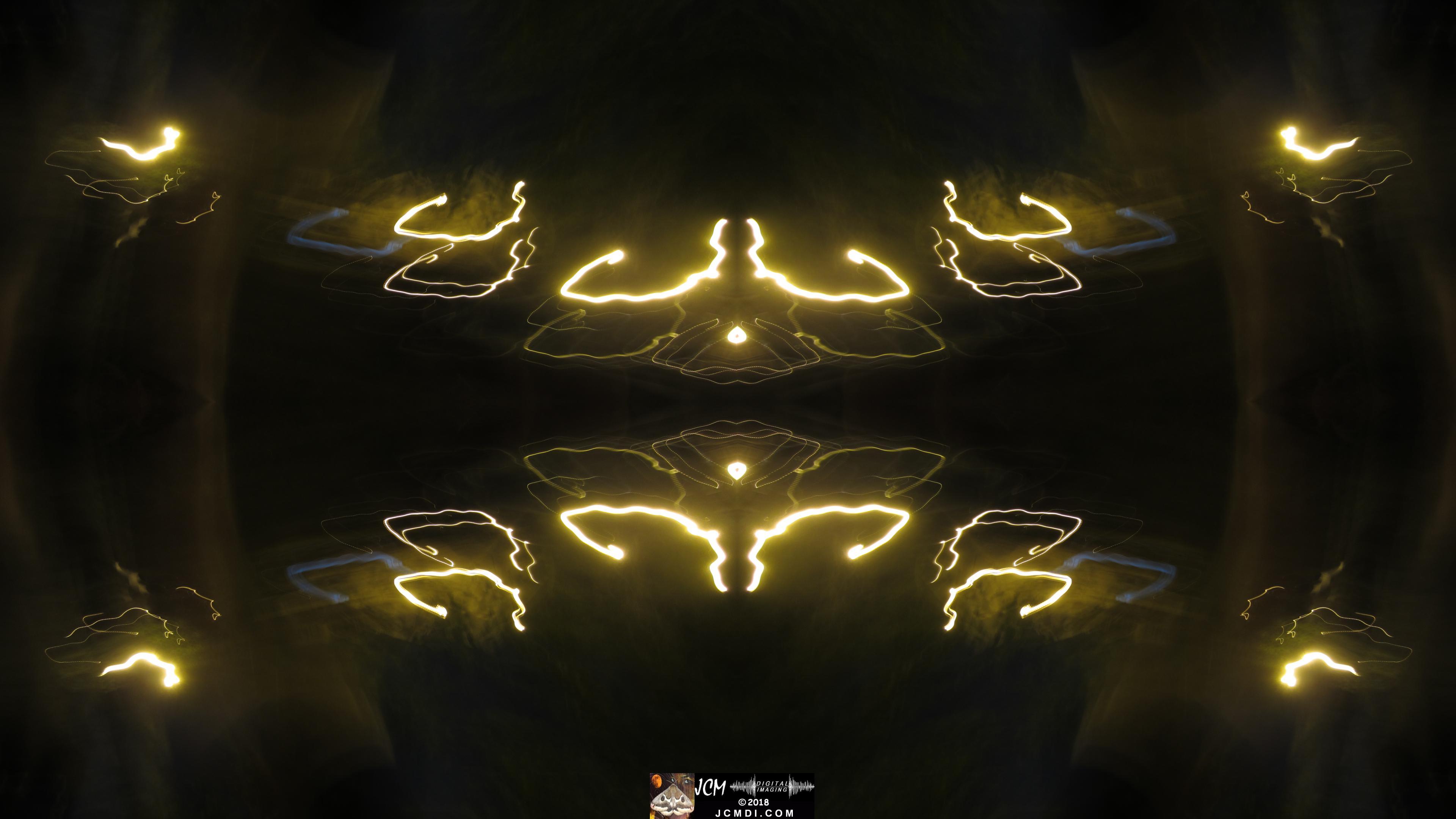 Abstract Light Quadroscopic image